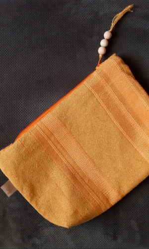 Gold No.1 handwoven bourette silk vanity bag